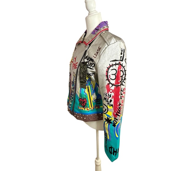 Robert Phillipe Graffiti Print Faux Leather Cropped Motorcycle Jacket Size M Stu - Picture 8 of 15
